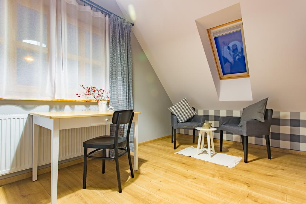 Osada Cztery Pory Roku Czorsztyn Villa Rum bild